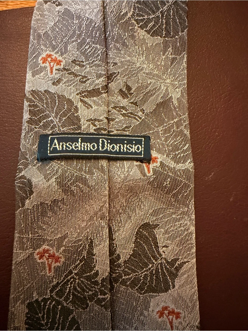 Arselmino Dionisio Grey Leaf Pattern vintage silk Tie with Orange Palm Accent